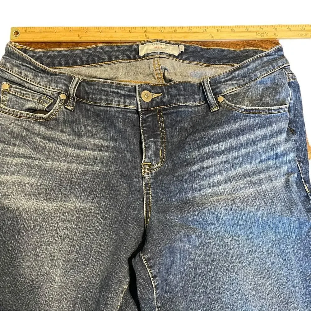 Torrid Straight leg Boyfriend Jeans Sz 18 - Picture 8 of 8